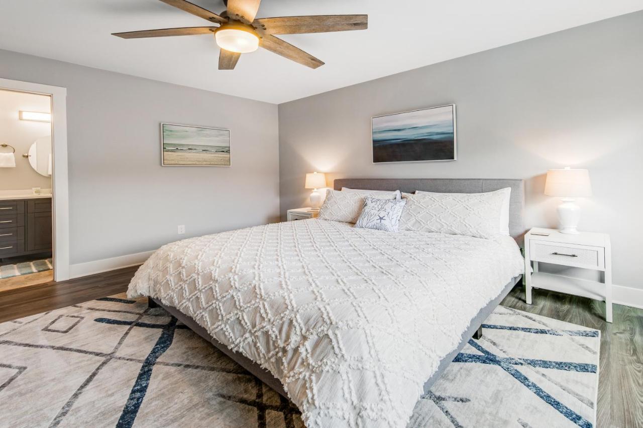 Surfside Villa Westport Bagian luar foto